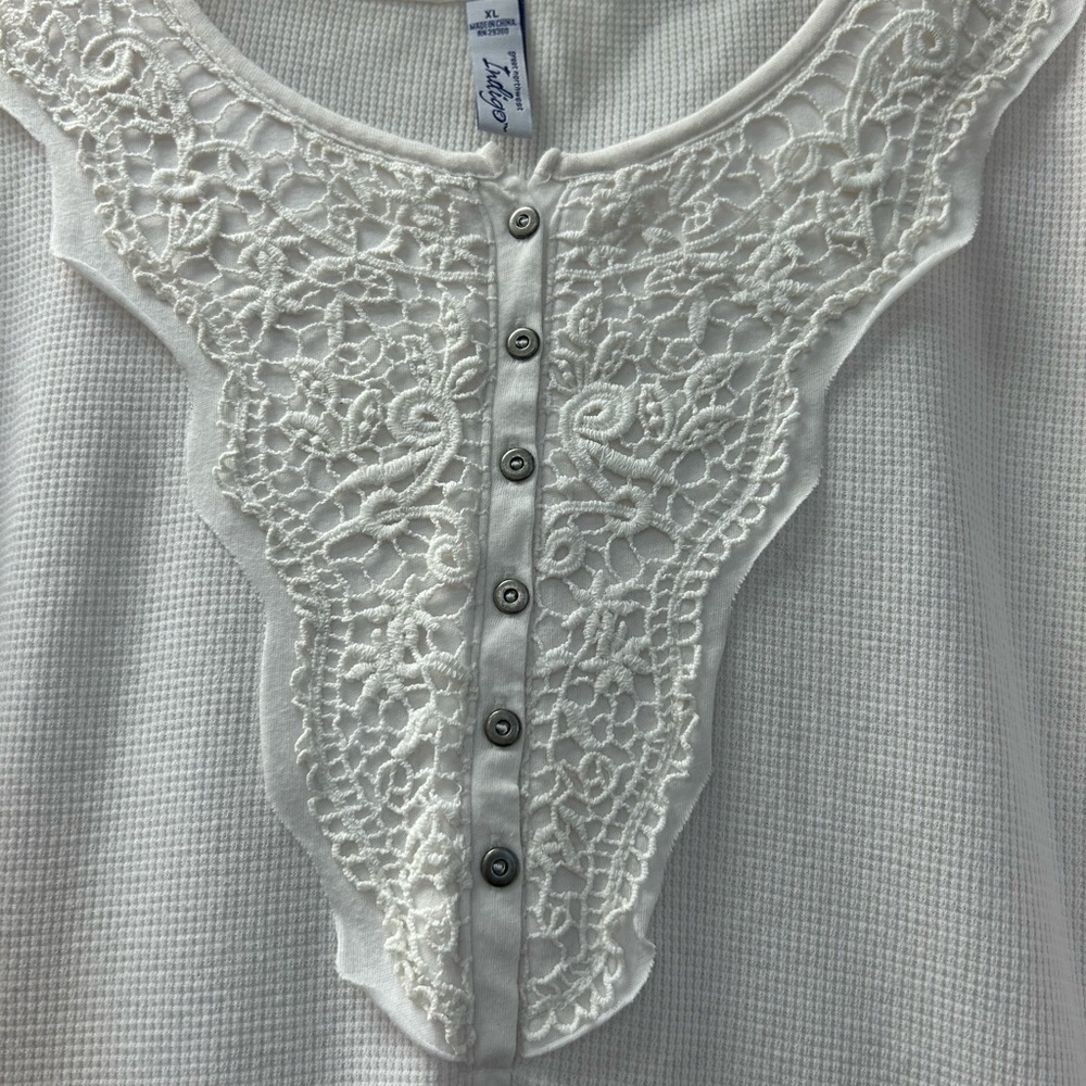 Great Northwest, indigo, Women’s White, Henley, Long Sleeve, Top Size XL